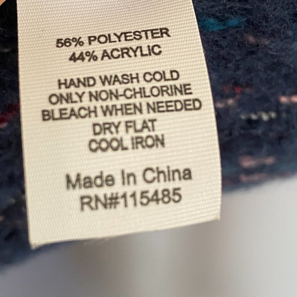 Apt 9 Navy Blanket Scarf with Fringe - Picture 3 of 4